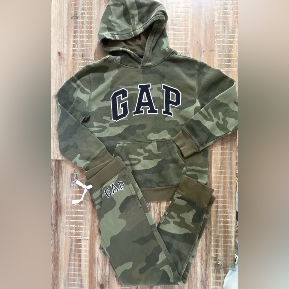 Kids Gap Camo Unisex Outfit